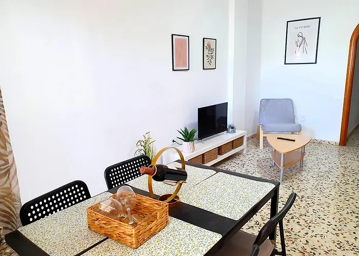 Seaside Whale Wifi 1i * Los Abrigos